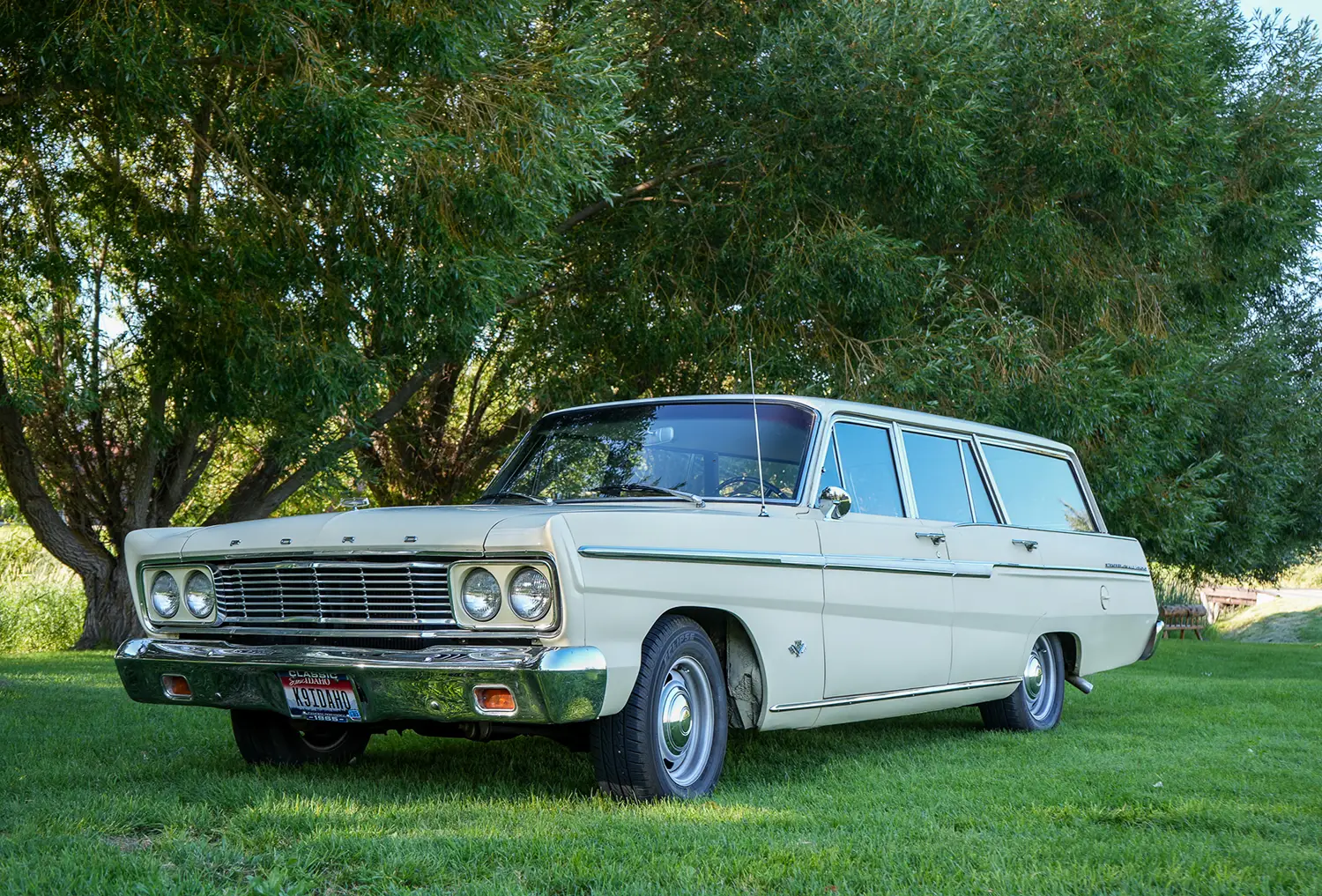 1965 Ford Fairlane 500 Custom Ranch Wagon