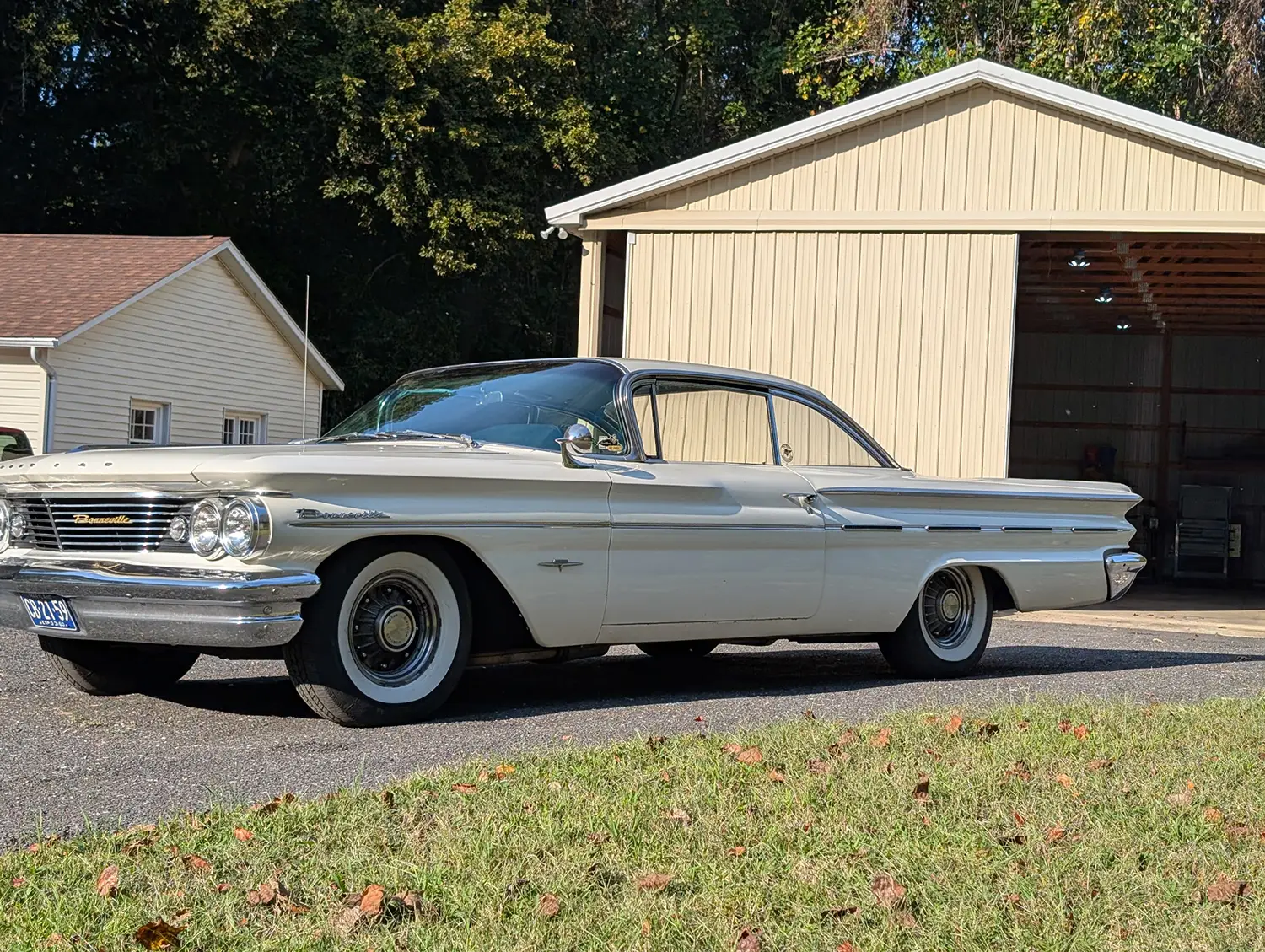 1960 Pontiac Bonneville Sports Coupe