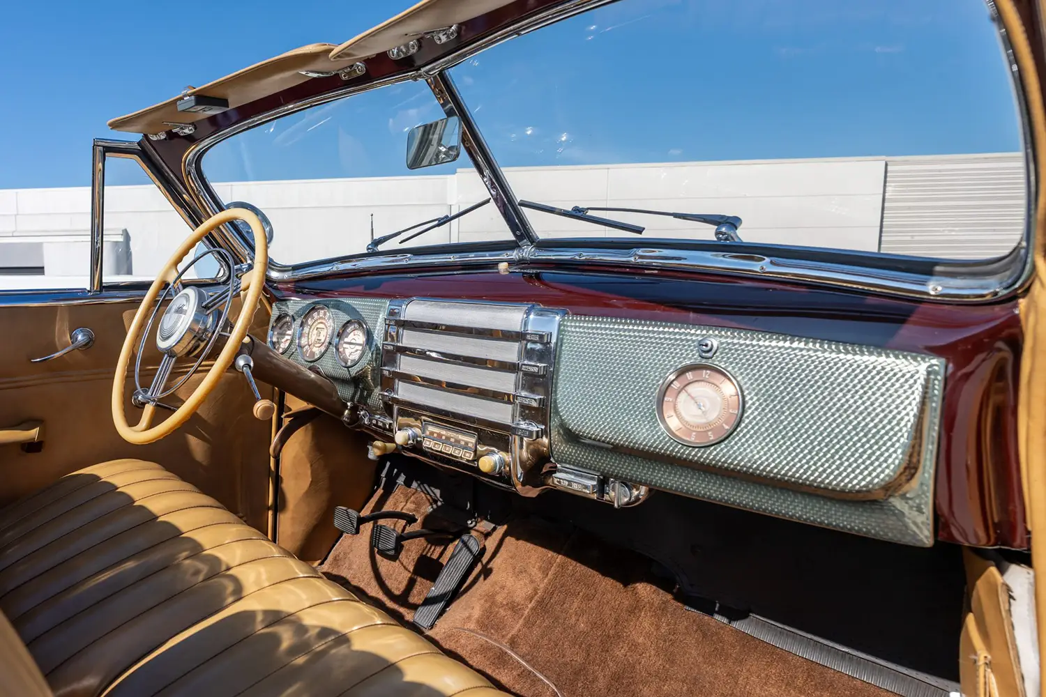 1941 Buick Series 50 Super Convertible
