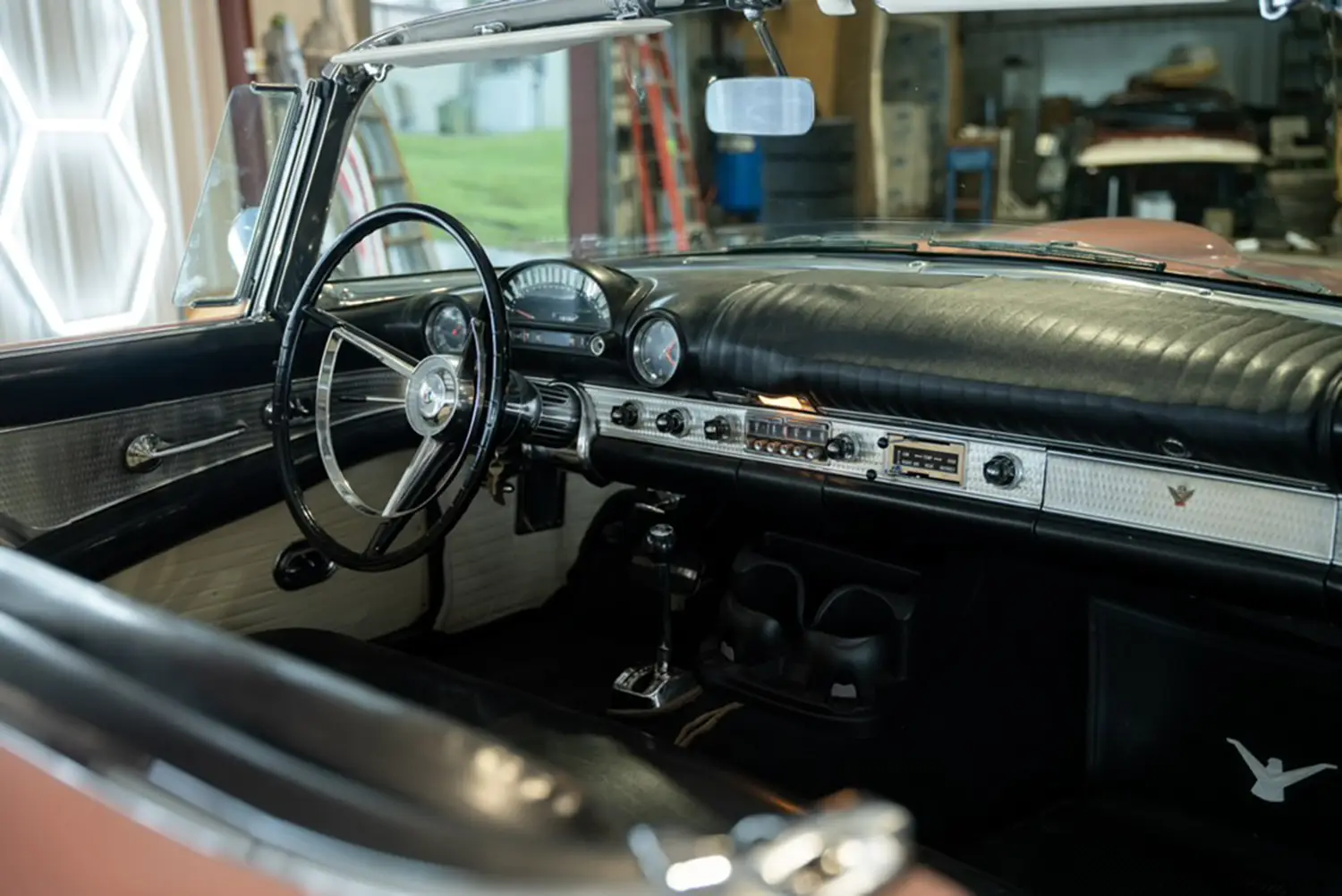 1956 Ford Thunderbird
