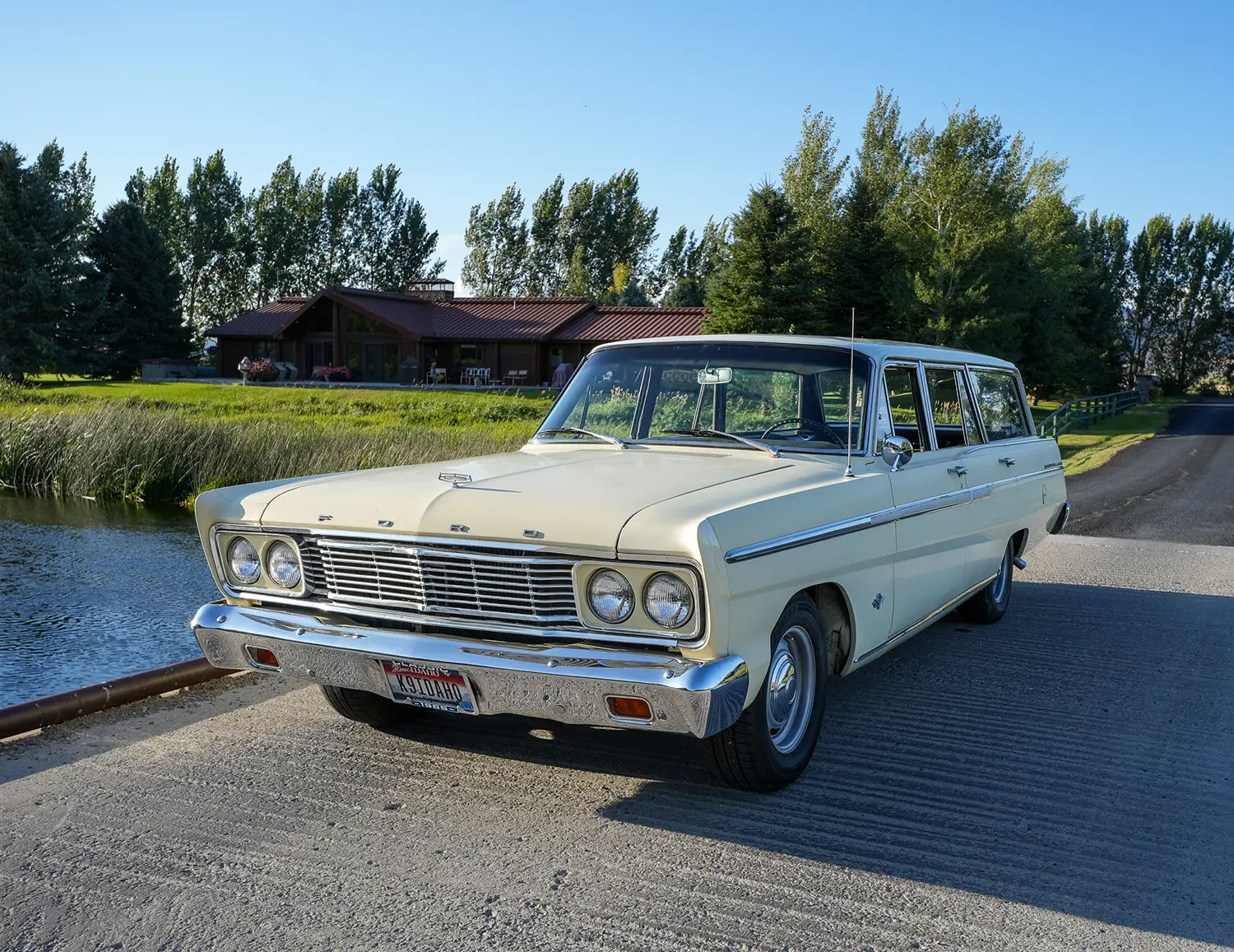 1965 Ford Fairlane 500 Custom Ranch Wagon