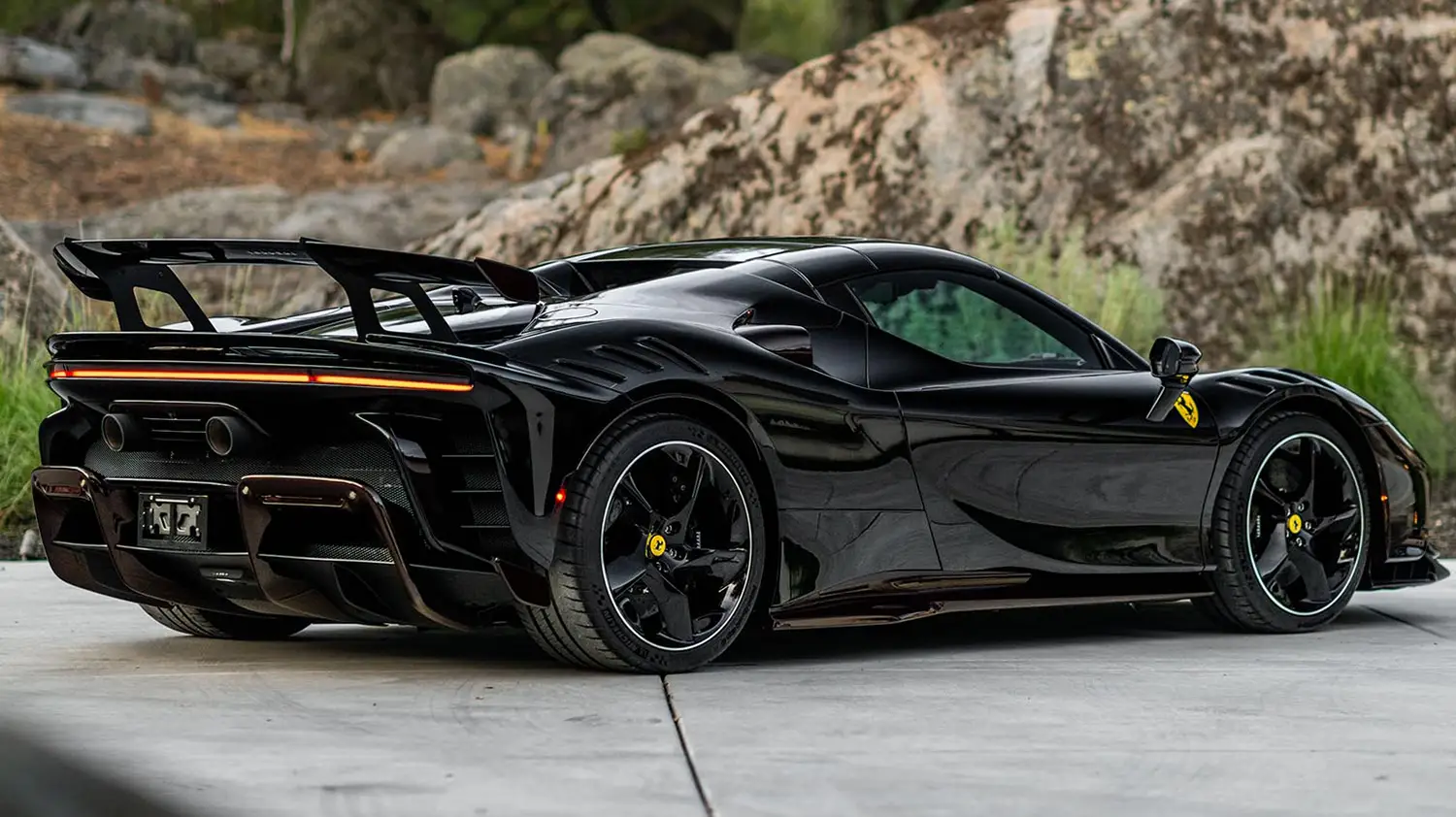 2025 Ferrari SF90 XX Spider