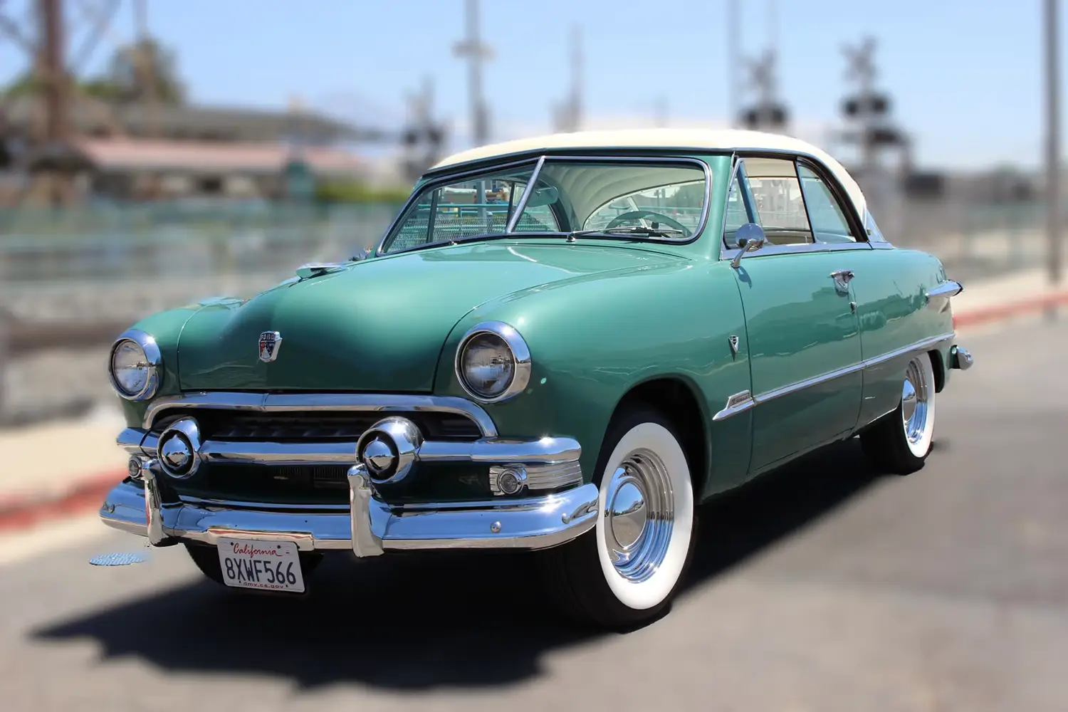 1951 Ford Victoria Flathead V-8