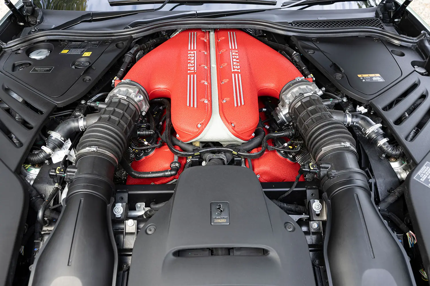 2023 Ferrari 812 Competizione A