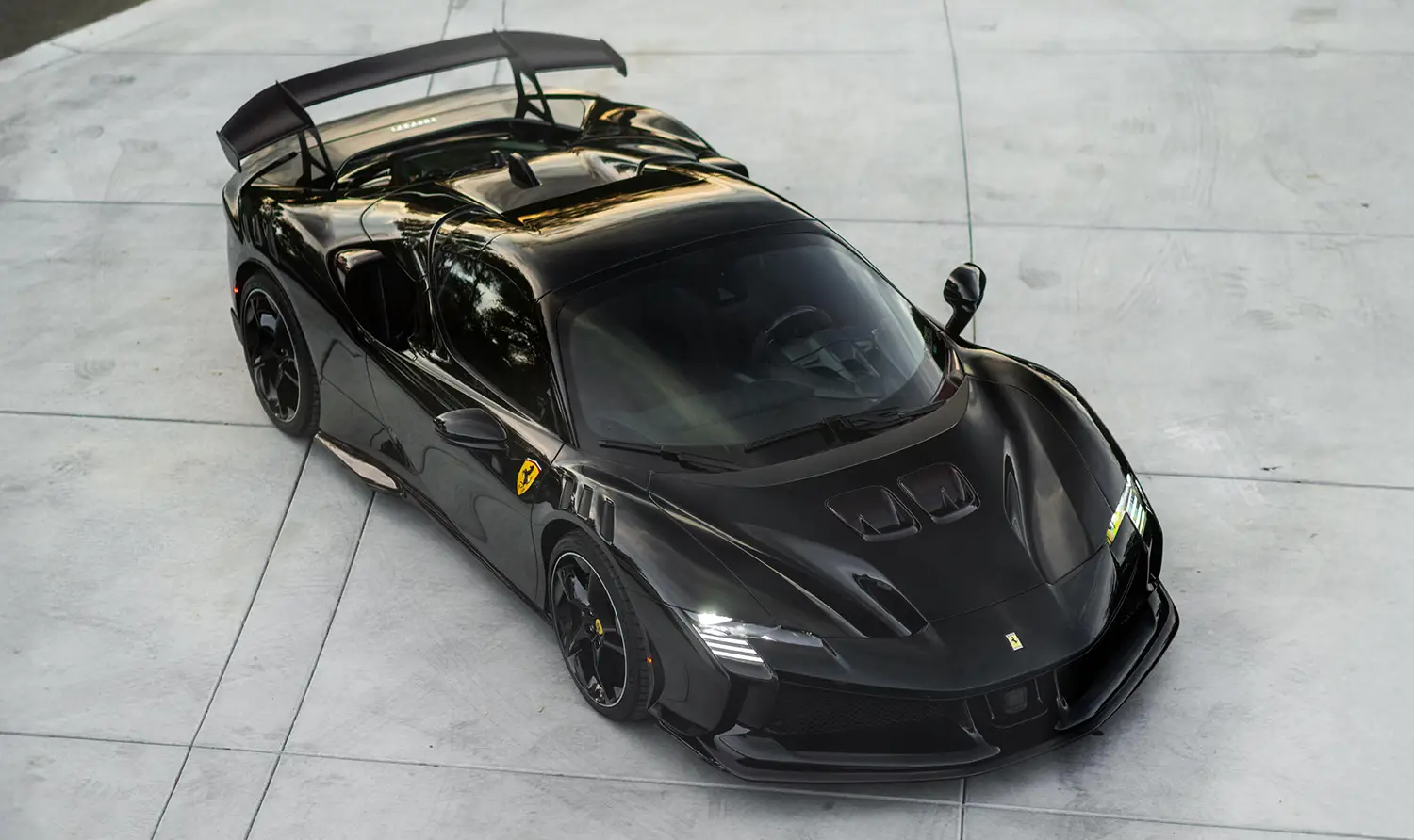 2025 Ferrari SF90 XX Spider
