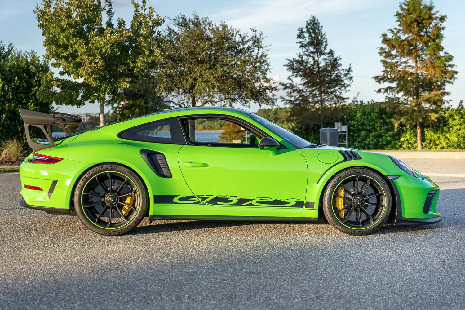 2019 Porsche 911 GT3 RS Weissach