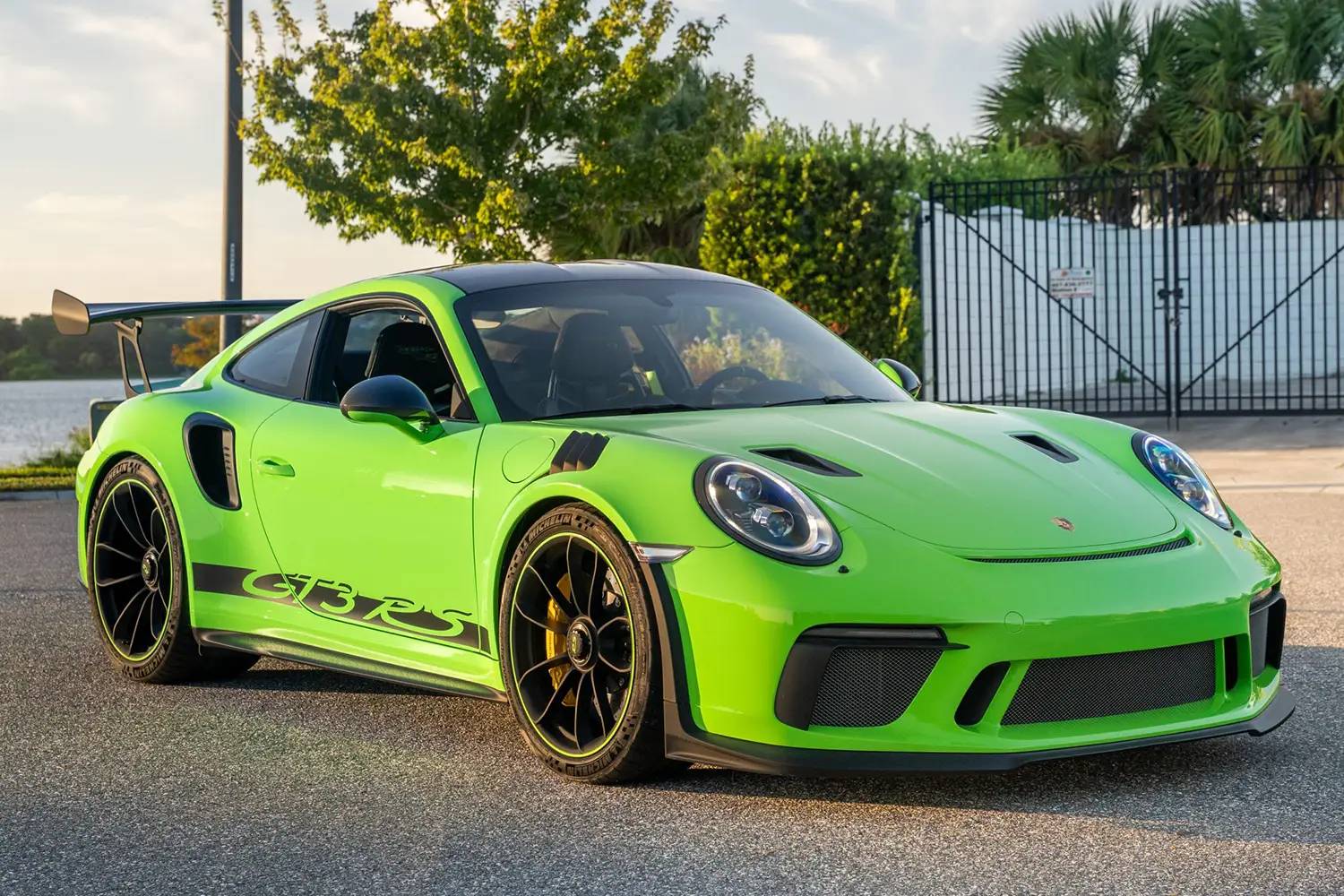 2019 Porsche 911 GT3 RS Weissach
