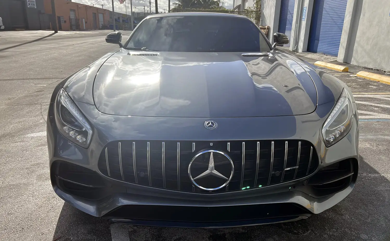 2018 Mercedes-AMG GT Roadster 2018 Mercedes-AMG GT Roadster