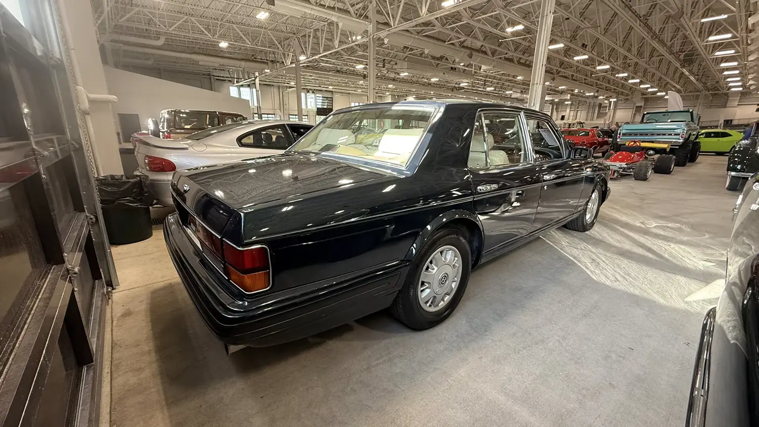 1997 Bentley Brooklands R Sedan