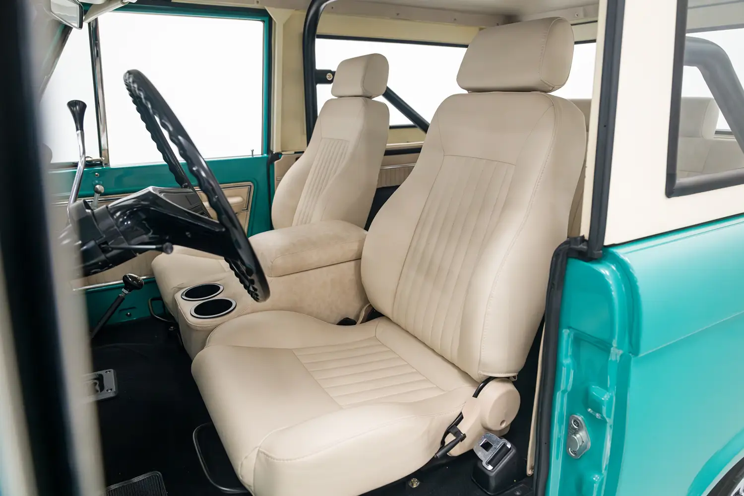 1977 Ford Bronco 302