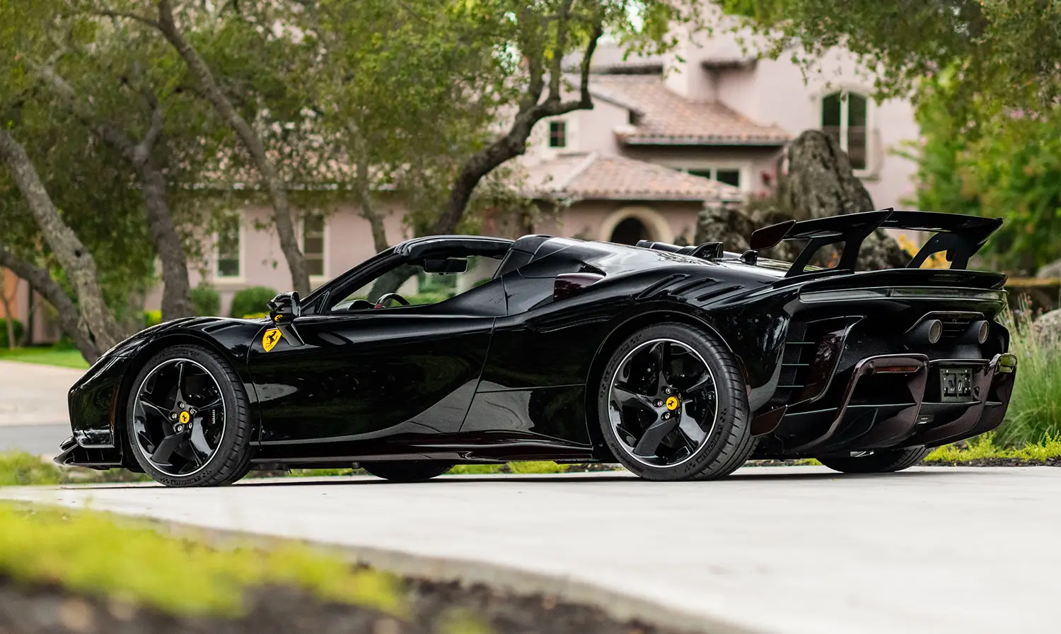 2025 Ferrari SF90 XX Spider