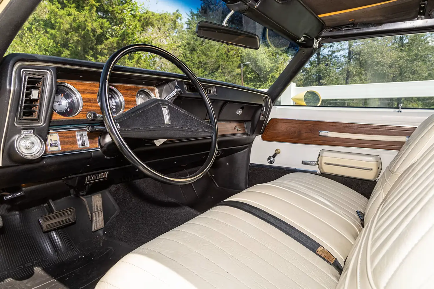 1972 Oldsmobile Cutlass Convertible
