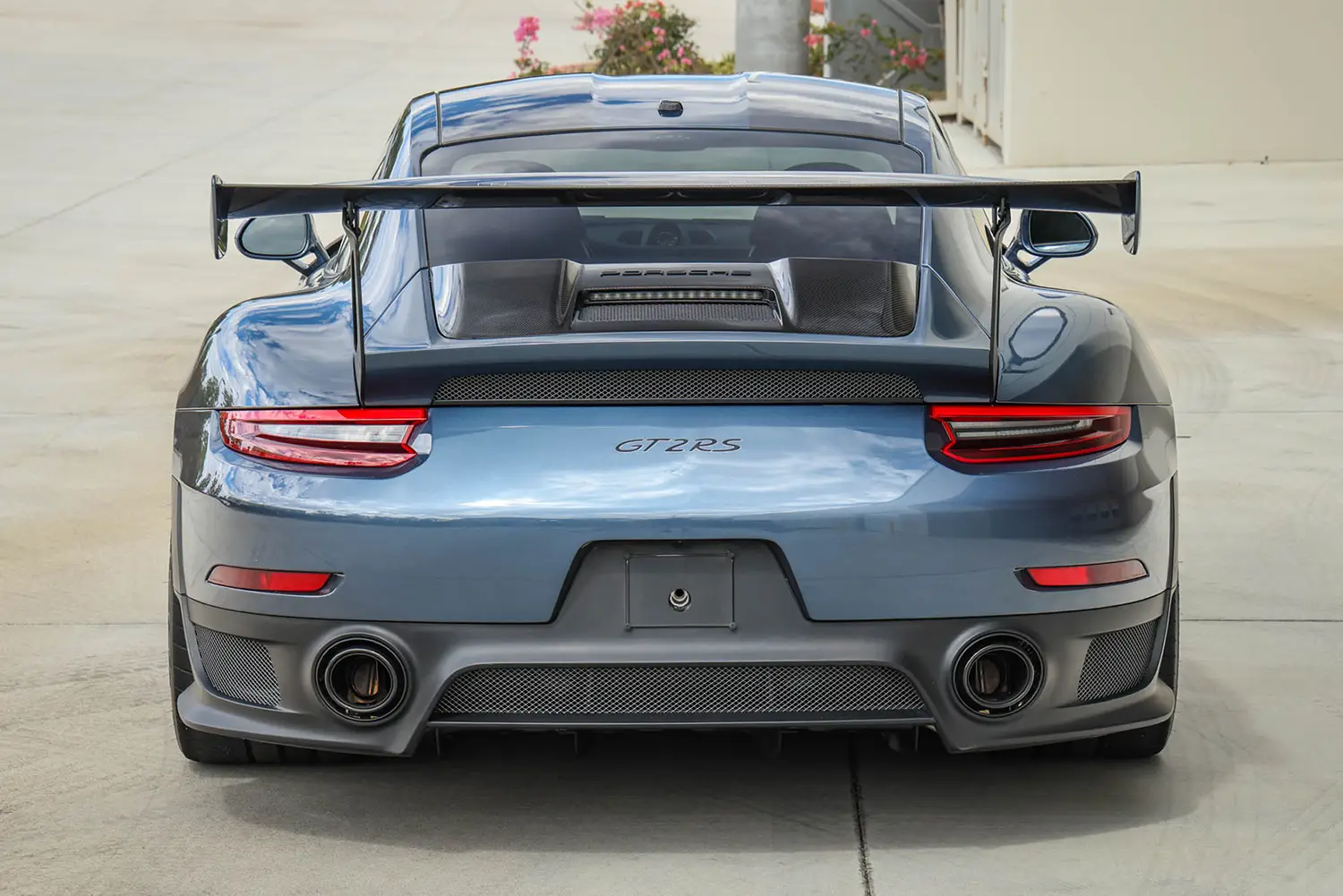 2018 Porsche 911 GT2 RS Weissach