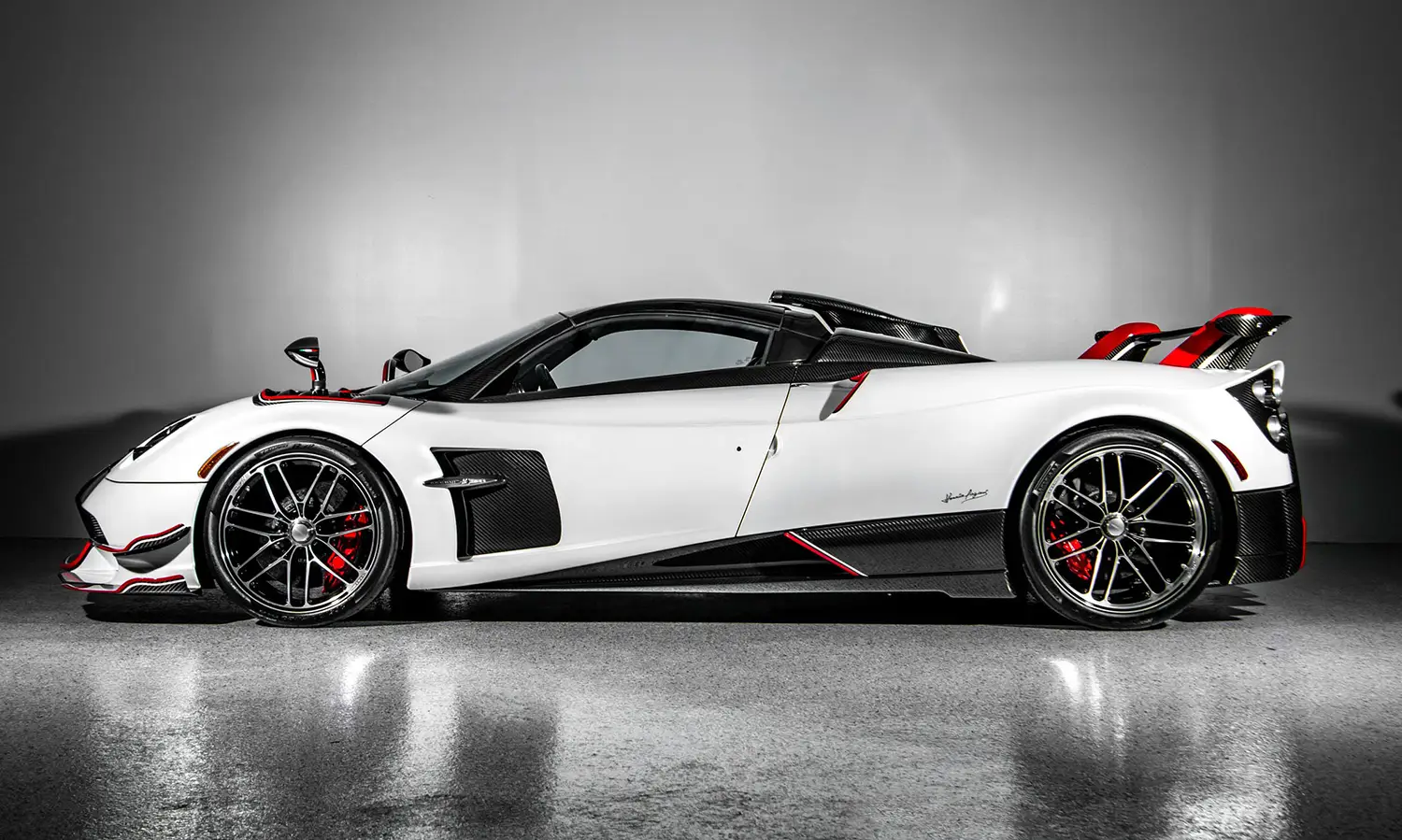 2020 Pagani Huayra Roadster BC Quaranta 2020 Pagani Huayra Roadster BC Quaranta