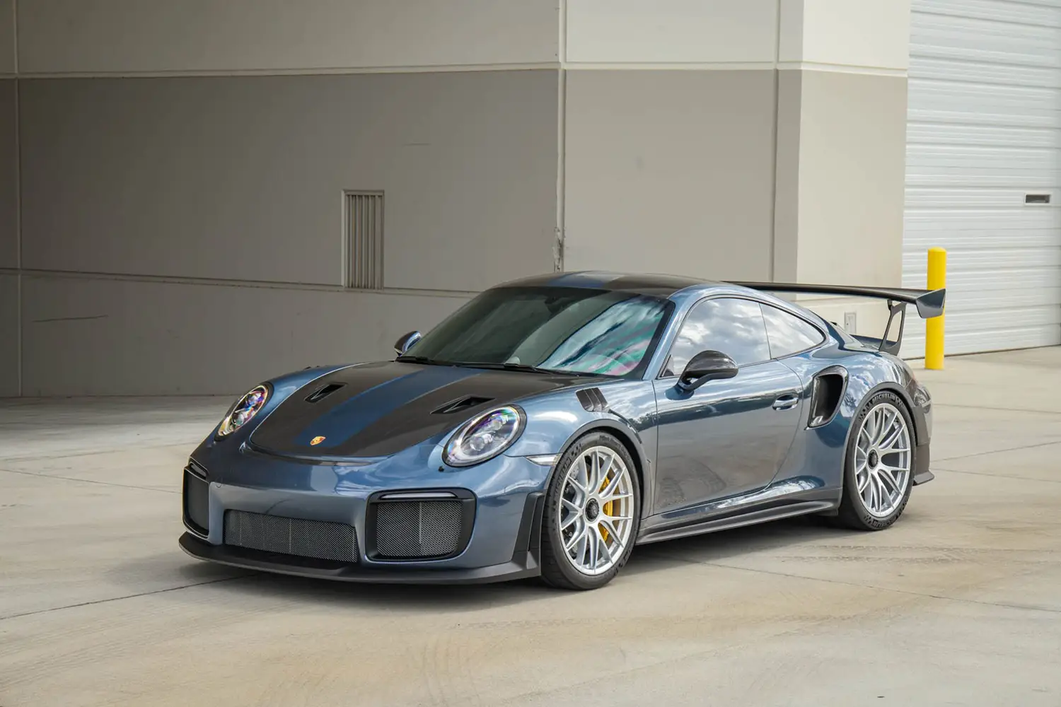 2018 Porsche 911 GT2 RS Weissach
