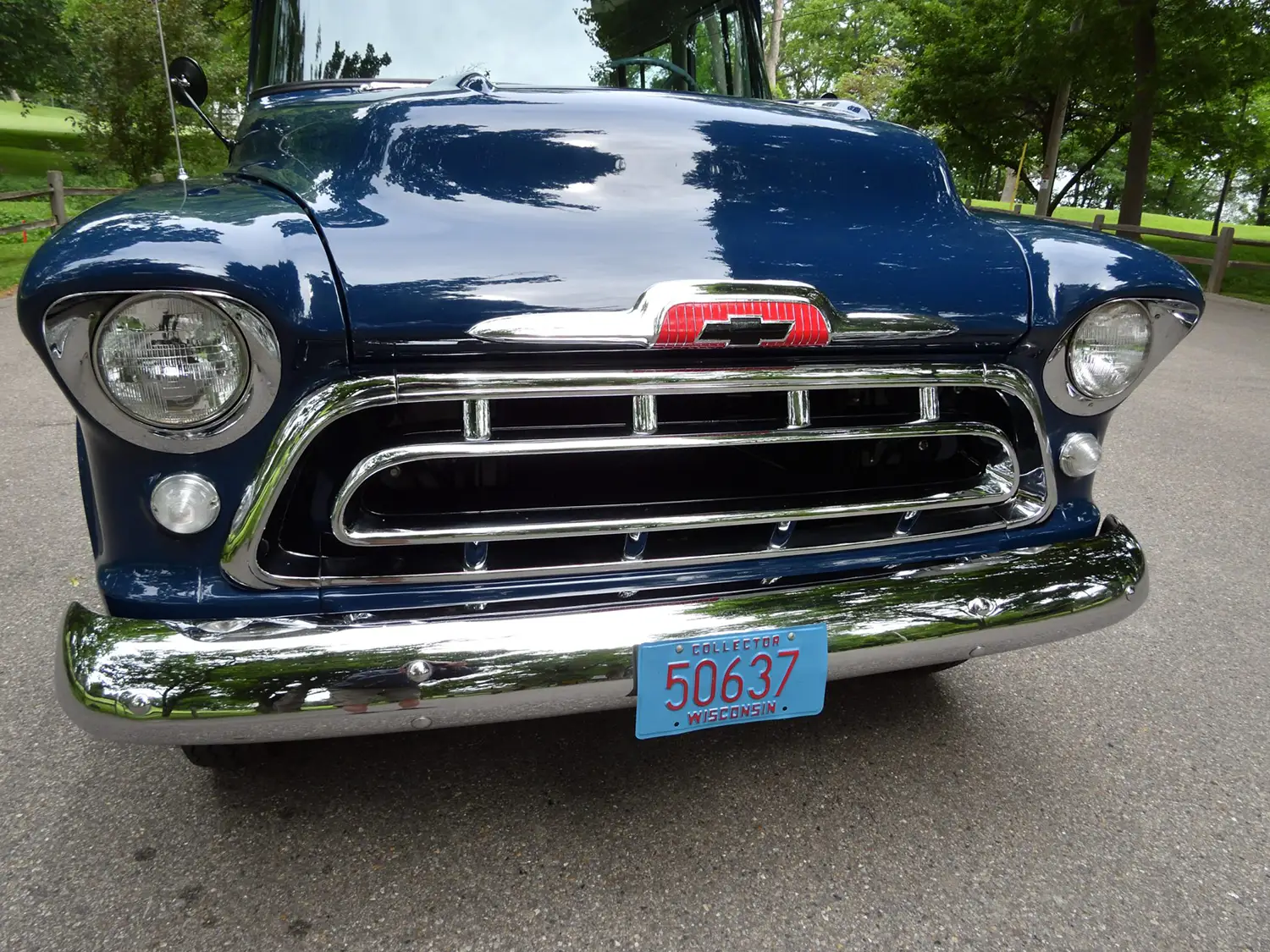 1957 Chevrolet Suburban Carryall 1957 Chevrolet Suburban Carryall