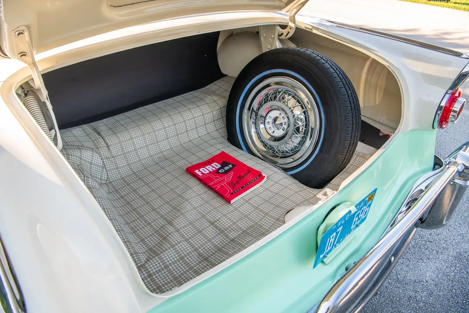1956 Ford Crown Victoria