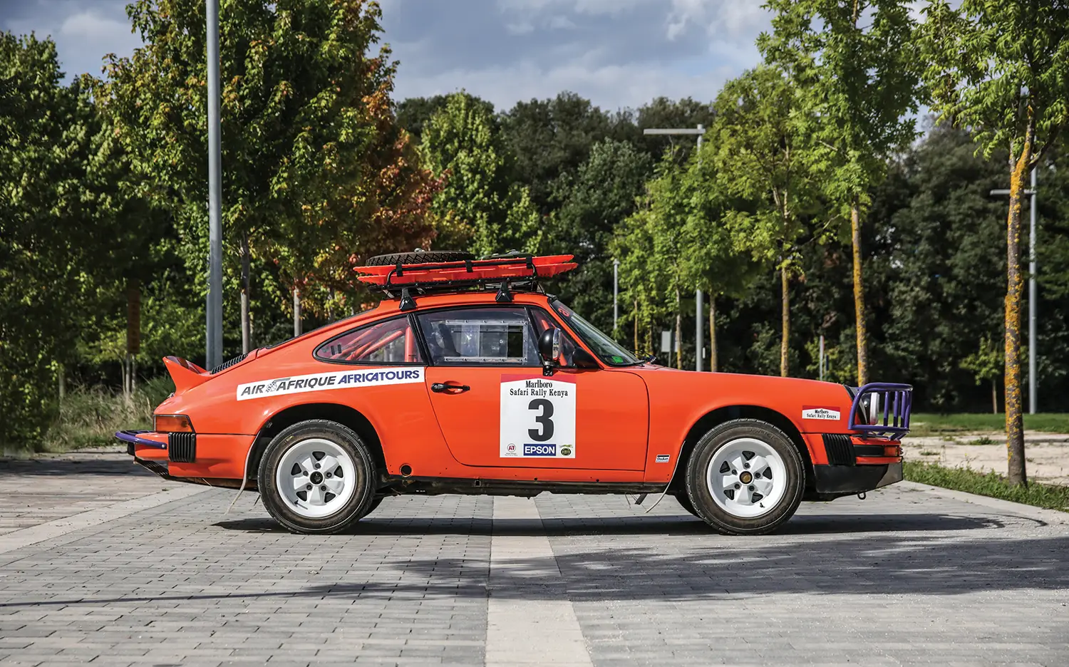 1977 Porsche 911 Safari Recreation