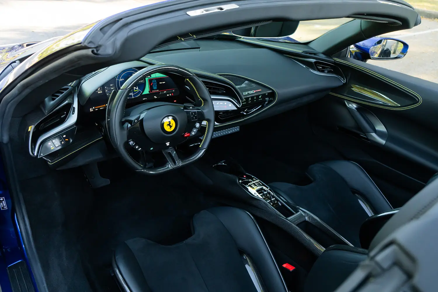 2022 Ferrari SF90 Spider Assetto Fiorano