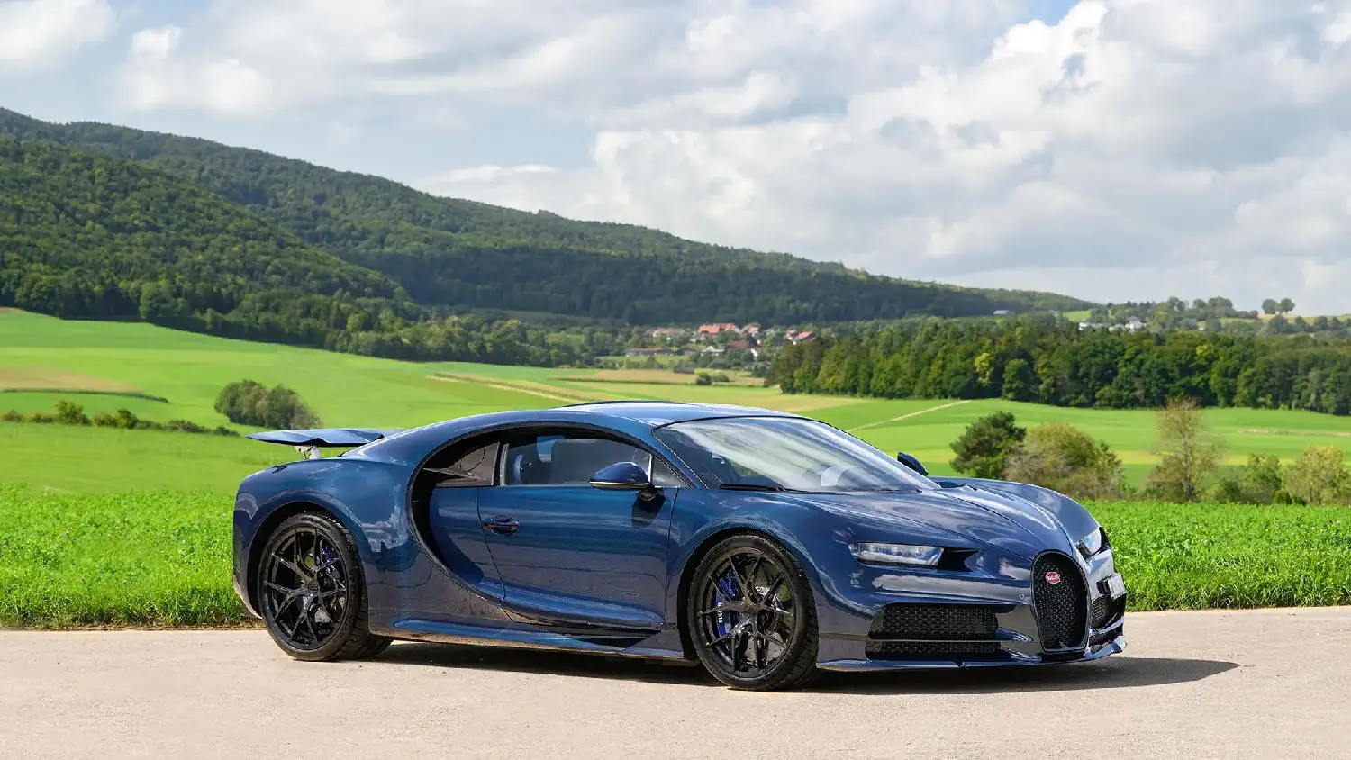 2020 Bugatti Chiron Sport