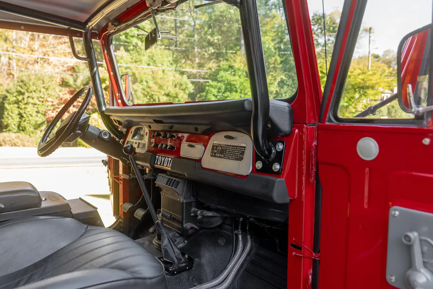 1976 Toyota Land Cruiser FJ40 V8 1976 Toyota Land Cruiser FJ40 V8