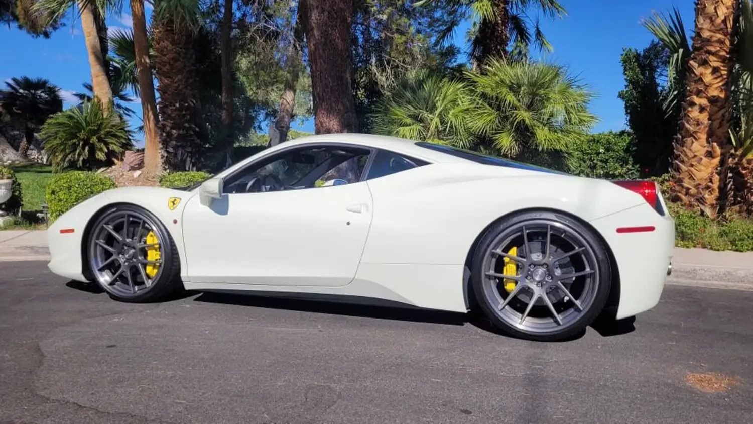 2011 Ferrari 458 Italia 2011 Ferrari 458 Italia