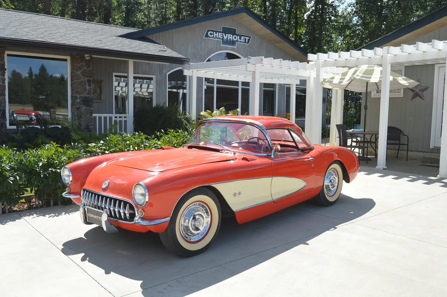 1956 Chevrolet Corvette 283 V8 1956 Chevrolet Corvette 283 V8