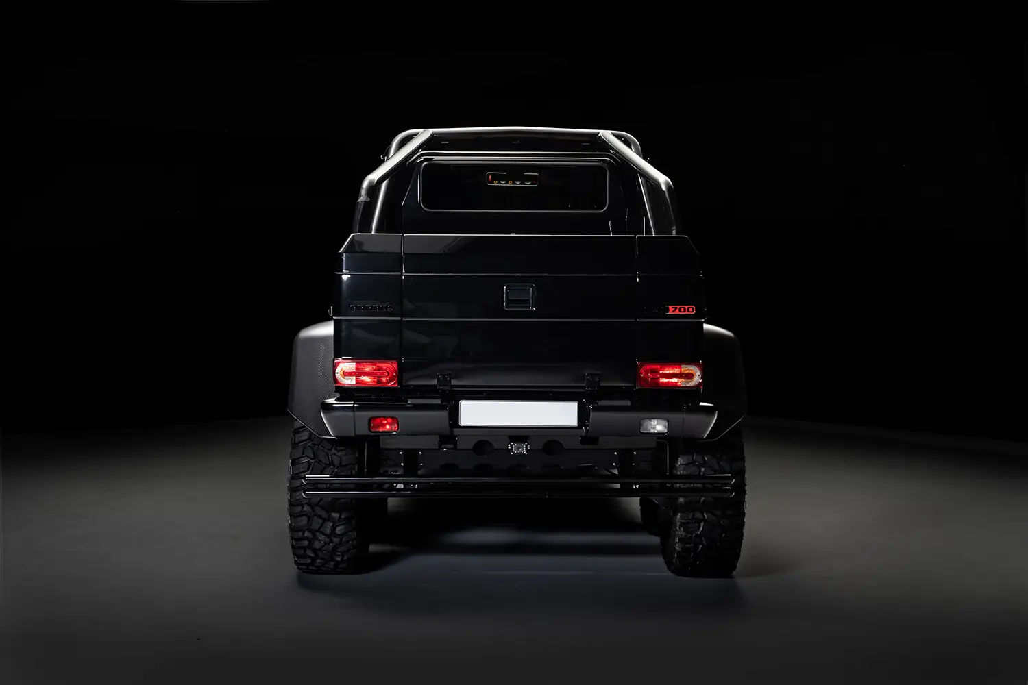 Mercedes-Benz G63 AMG G700 6x6 by Brabus Mercedes-Benz G63 AMG G700 6x6 by Brabus