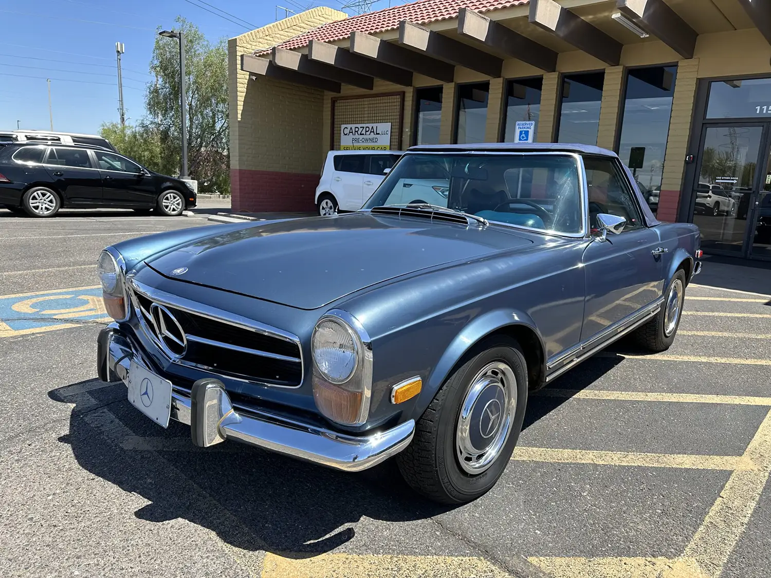 1970 Mercedes-Benz 280SL 1970 Mercedes-Benz 280SL