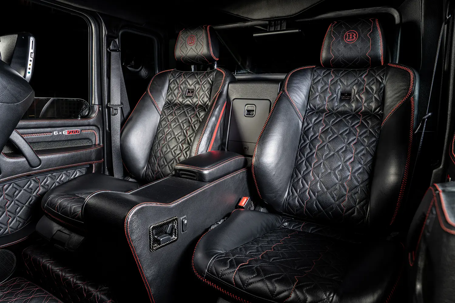 Mercedes-Benz G63 AMG G700 6x6 by Brabus Mercedes-Benz G63 AMG G700 6x6 by Brabus